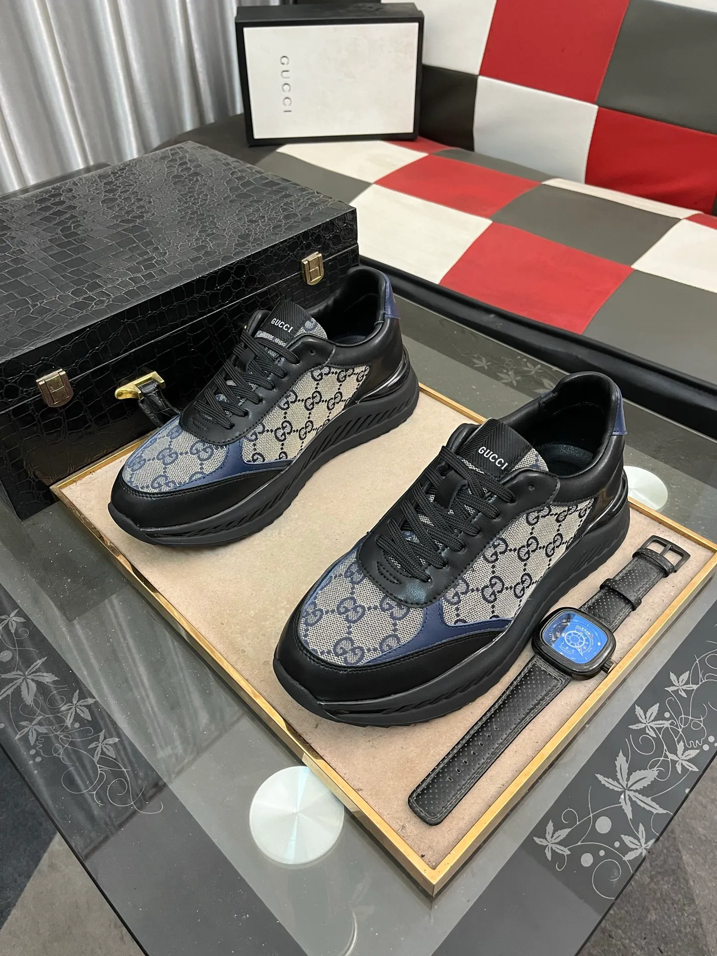 Men's shoes 💰458⌚️⌚️[GUCCI] The latest trendy men's casual shoes, the fabric is made of embossed cowhide imported from Italy, comfortable sheepskin lining + feet, the original outsole is wear-resistant and non-slip, high-level version, size: 38-444️⃣Colors available